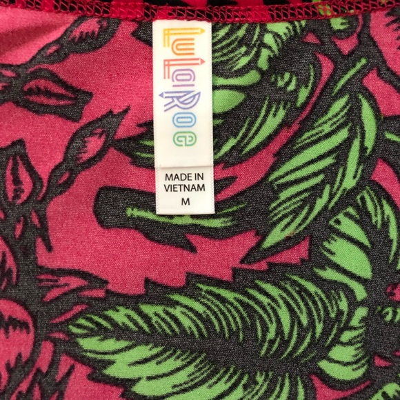 LuLaRoe Classic Tee - Picture 3 of 3
